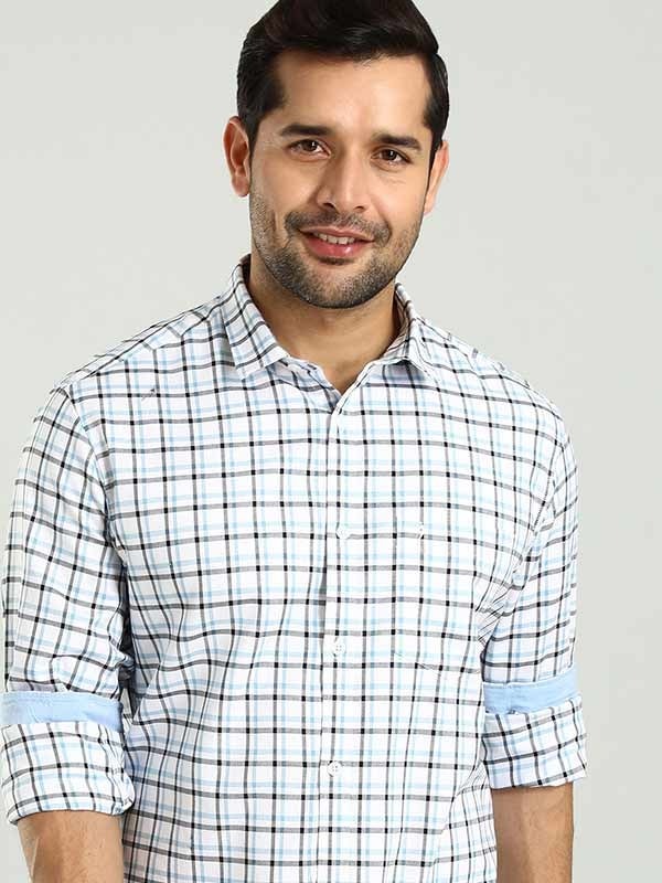 Indian Terrain Men's Regular Fit Full Sleeve Checkered White Shirt